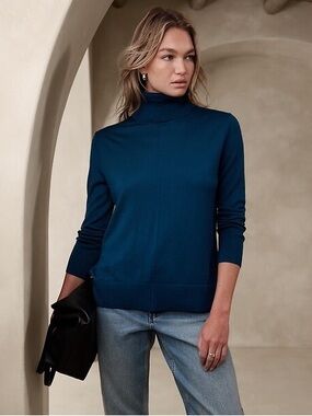 Banana Republic M 100% merino wool turtleneck sweater long sleeve teal green